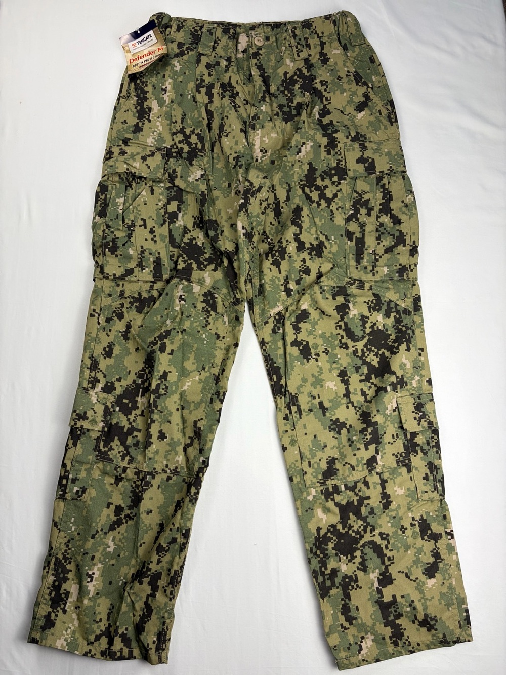 US Navy AOR2 NWU Type III FR Combat Cargo Pants M-R 32x32